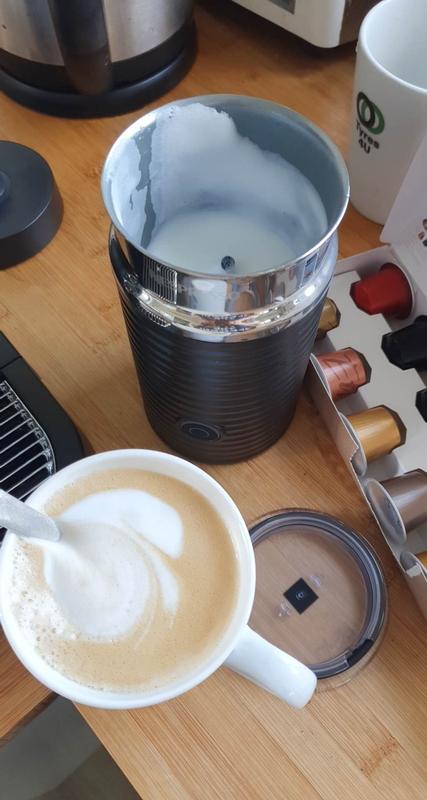 Nespresso CitiZ&Milk Espresso Coffee Maker, Integrated Aeroccino Milk Frother, DeLonghi Black